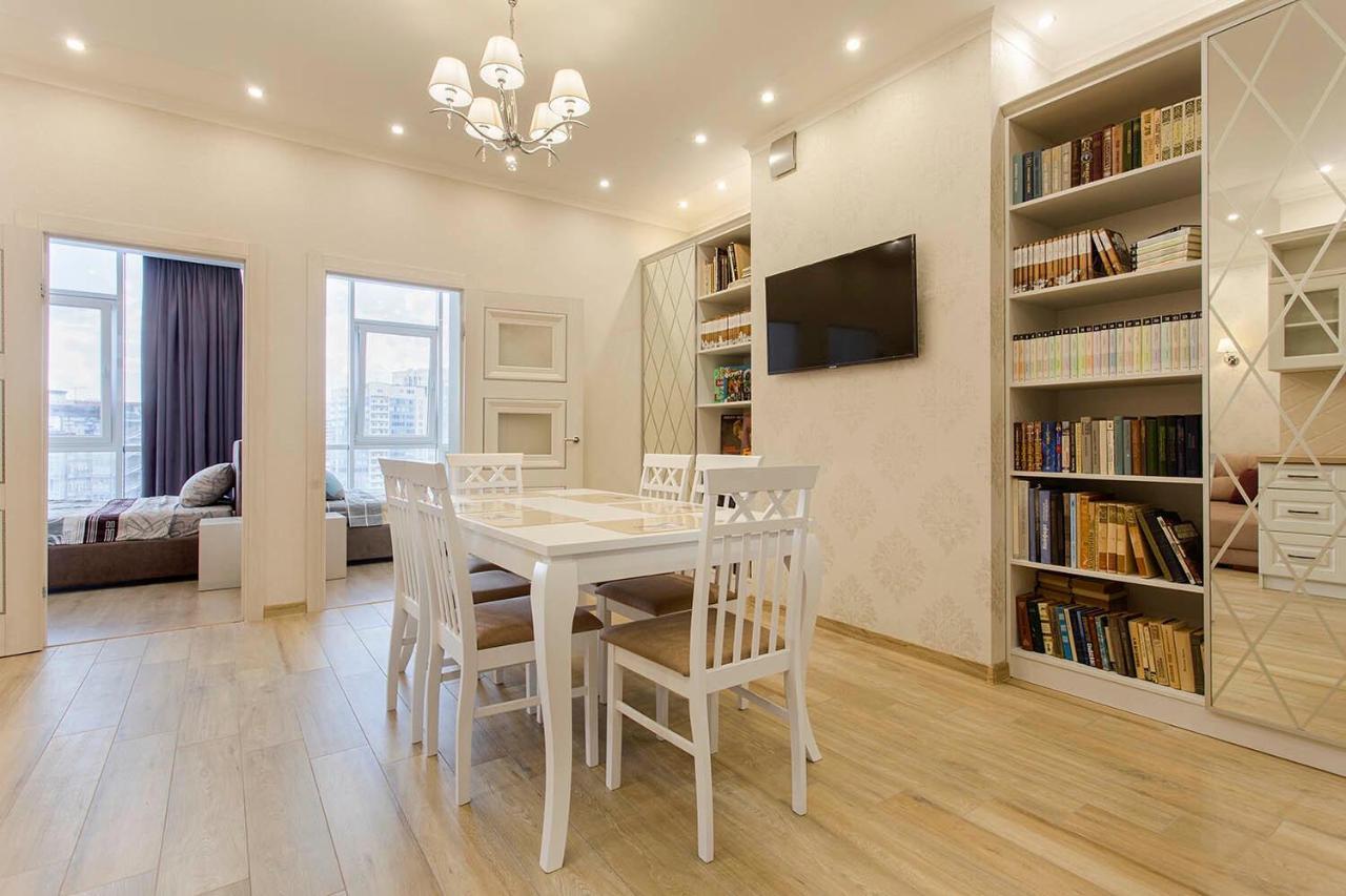 2-Roomed Apartment With Living Room Odessza Kültér fotó